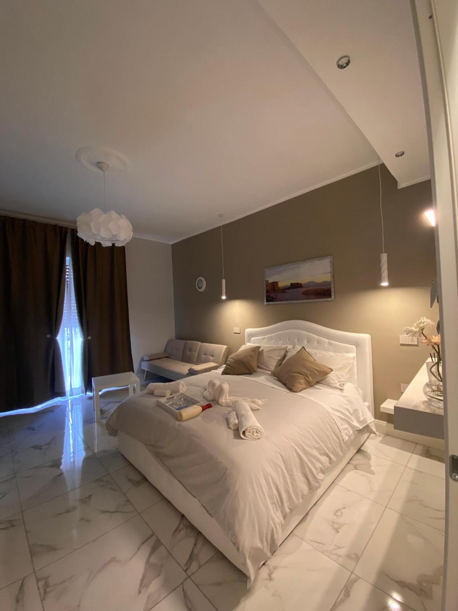 Bed and breakfast La Dimora Di Marti " Vicino Al Centro Storico Di Napoli" Extérieur photo